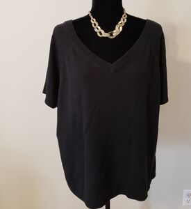 Plus black top